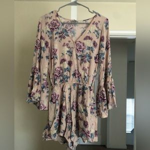 American Eagle Floral Romper